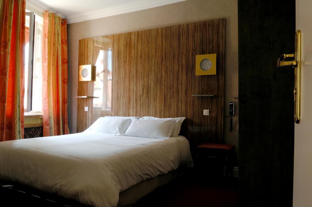 Hostellerie Jerome La Turbie Room photo
